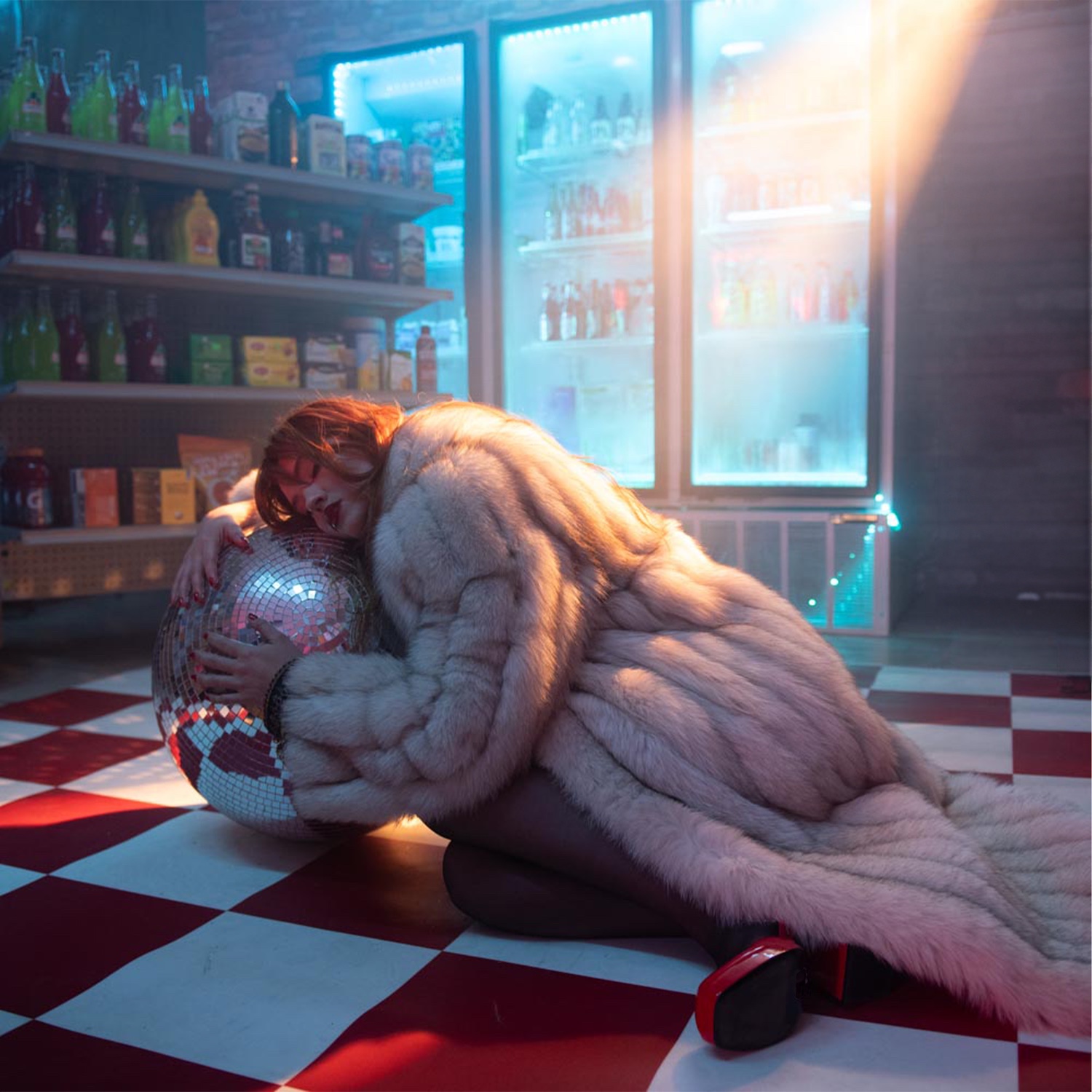 Stela Cole "Stereoqueen" © 2025