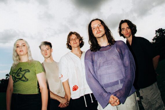 flipturn 'Burnout Days' © Amanda Laferriere