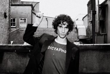 sombr "we never dated" © 2025