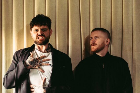 BIG SPECIAL © Isaac Watson