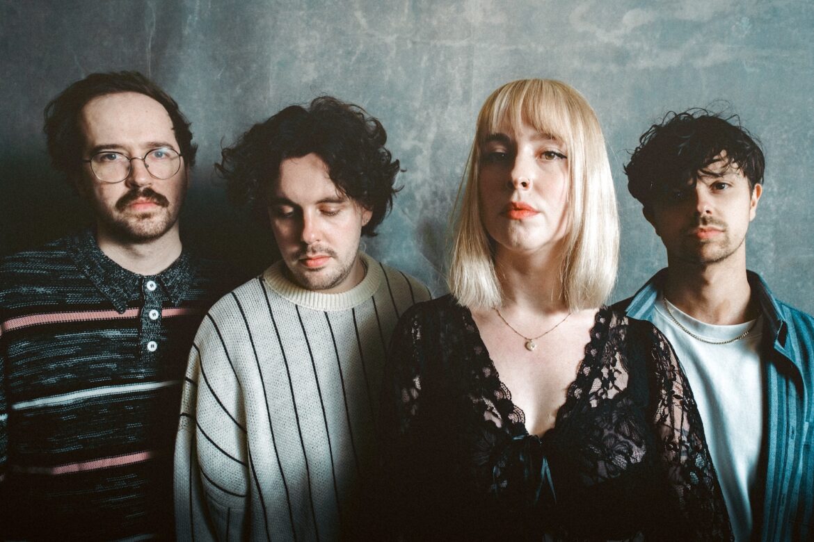 Bleach Lab © Alex Esden