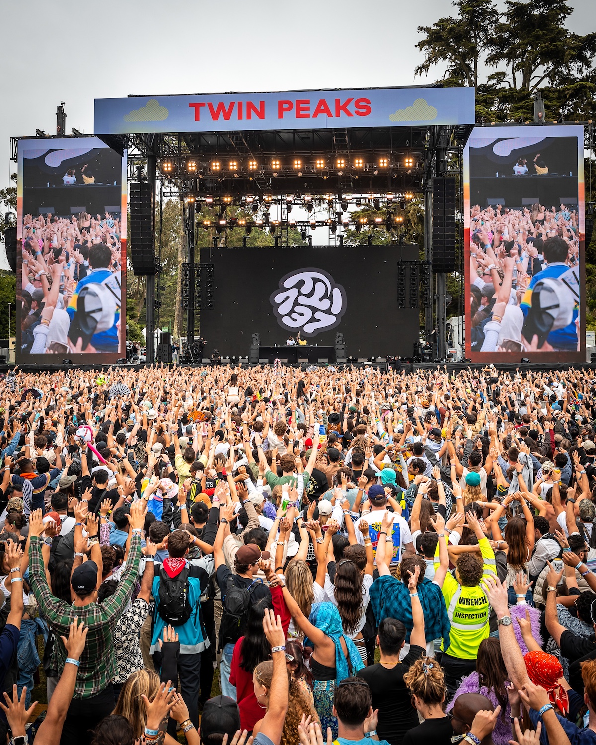 Over 110 artists performed across eight stages with more than 95 local food and drink vendors, and 85% of these vendors were women and people of color. © Alive Coverage