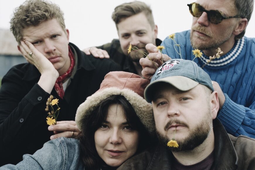 Of Monsters and Men 'All is Love and Pain in the Mouse Parade' © Eva Schram