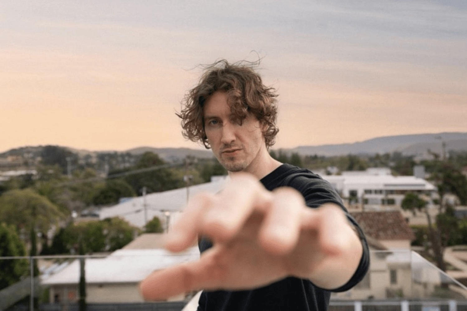 Dean Lewis Pushes Past The Breakdowns On The Epilogue Deluxe 