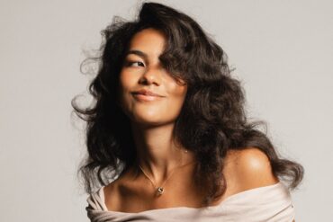 Olivia Dean ‘The Art of Loving’ © Lola Mansell