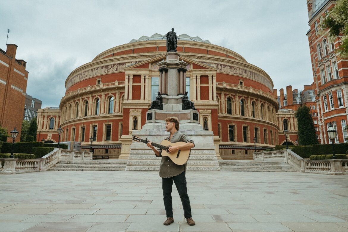 Ziggy Alberts © Samuel Hall