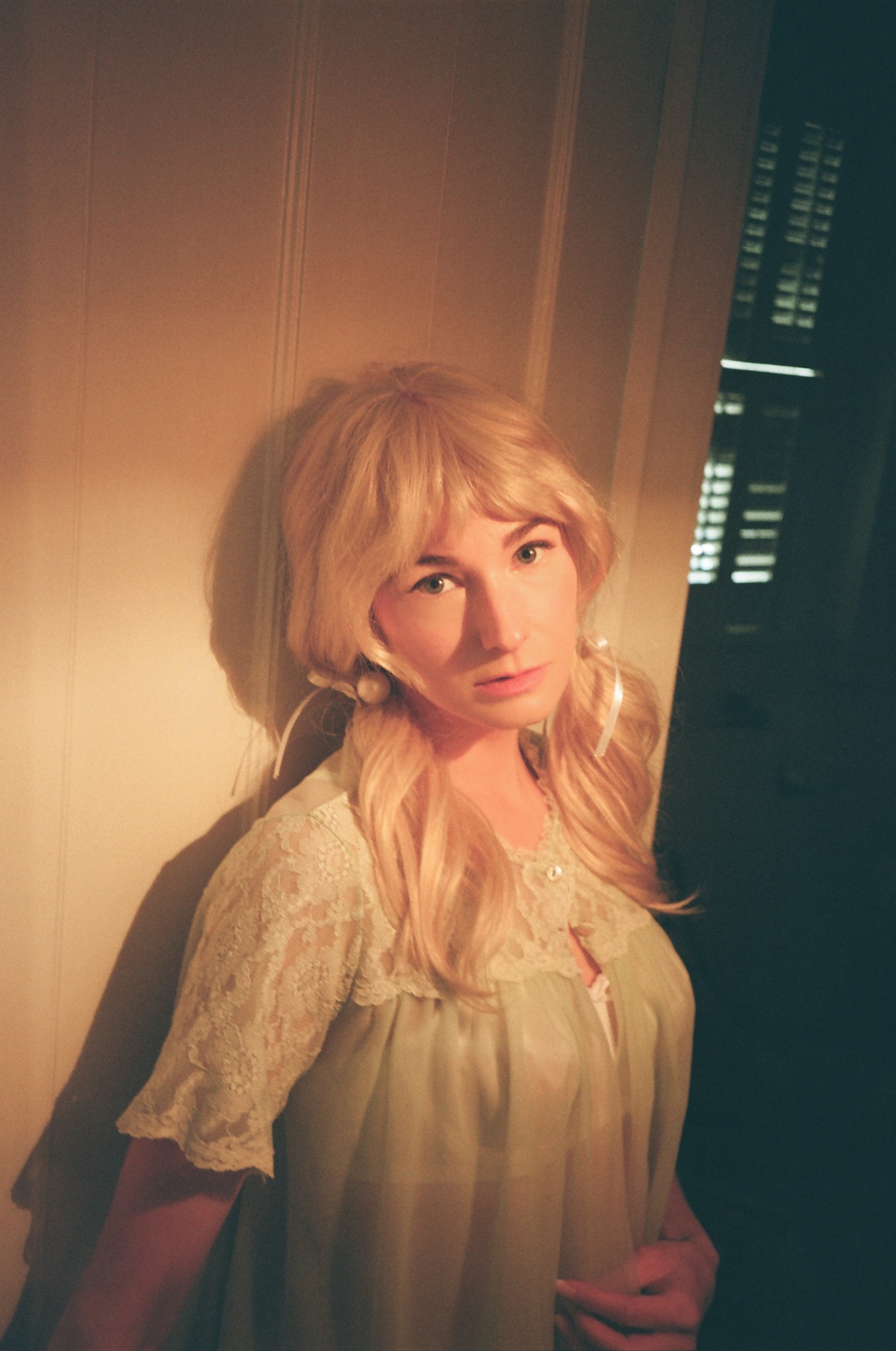 Box Blonde © Aiden Weber