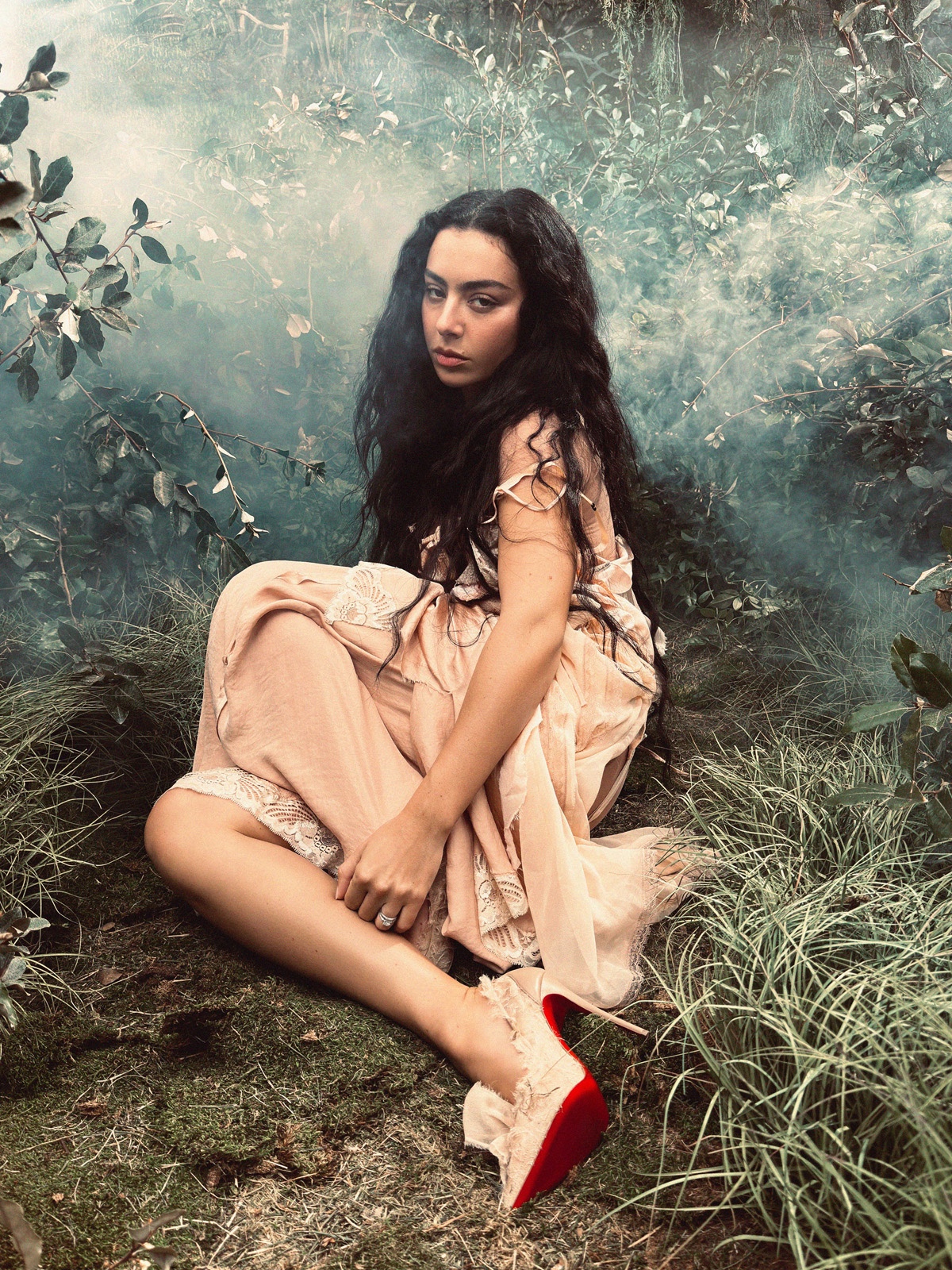 Charli xcx "House" © Paul Kooiker