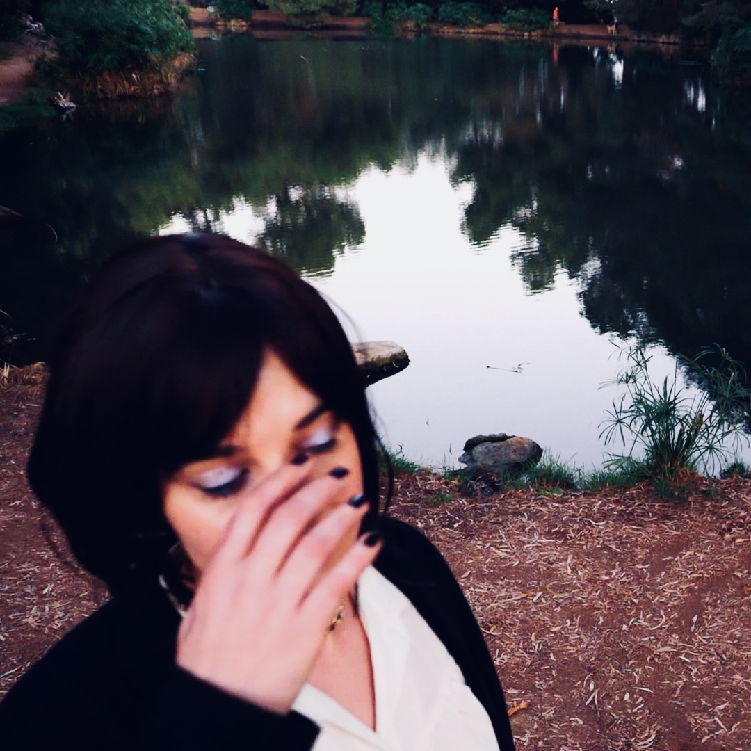 Izzy Outerspace "Closer" © 2025