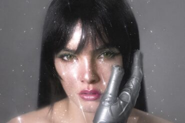 BENEE - Ur An Angel I’m Just Particles