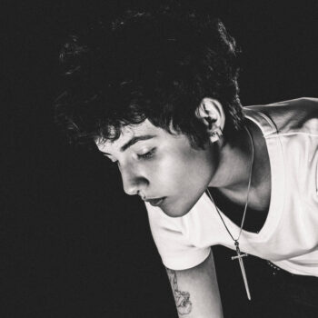 Soft - Deadbeat Girl