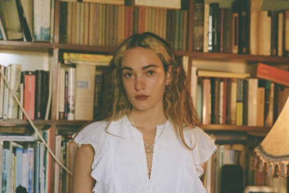 néomí © Liz van den Akker