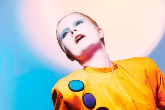 Black Dahlia © Anne Thu Pham, George Popov