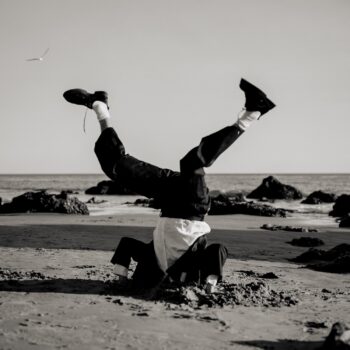 I know trash people who keep the oceans clean - Tony DV