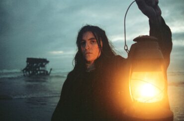 Searows ‘Death in the Business of Whaling’ © Marlowe Osteara