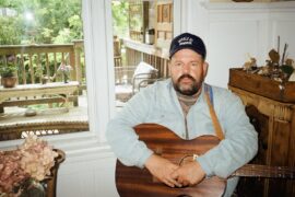 Donovan Woods "I Talk About You" © Tiana Lam