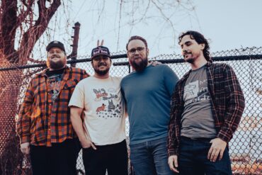 Happy Just to See You © Alex Ilyadis