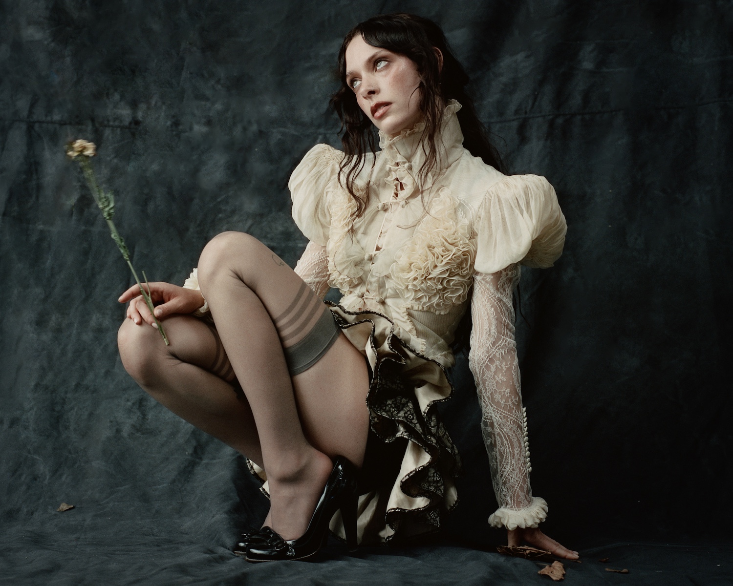 Holly Humberstone "To Love Somebody" © Silken Weinberg