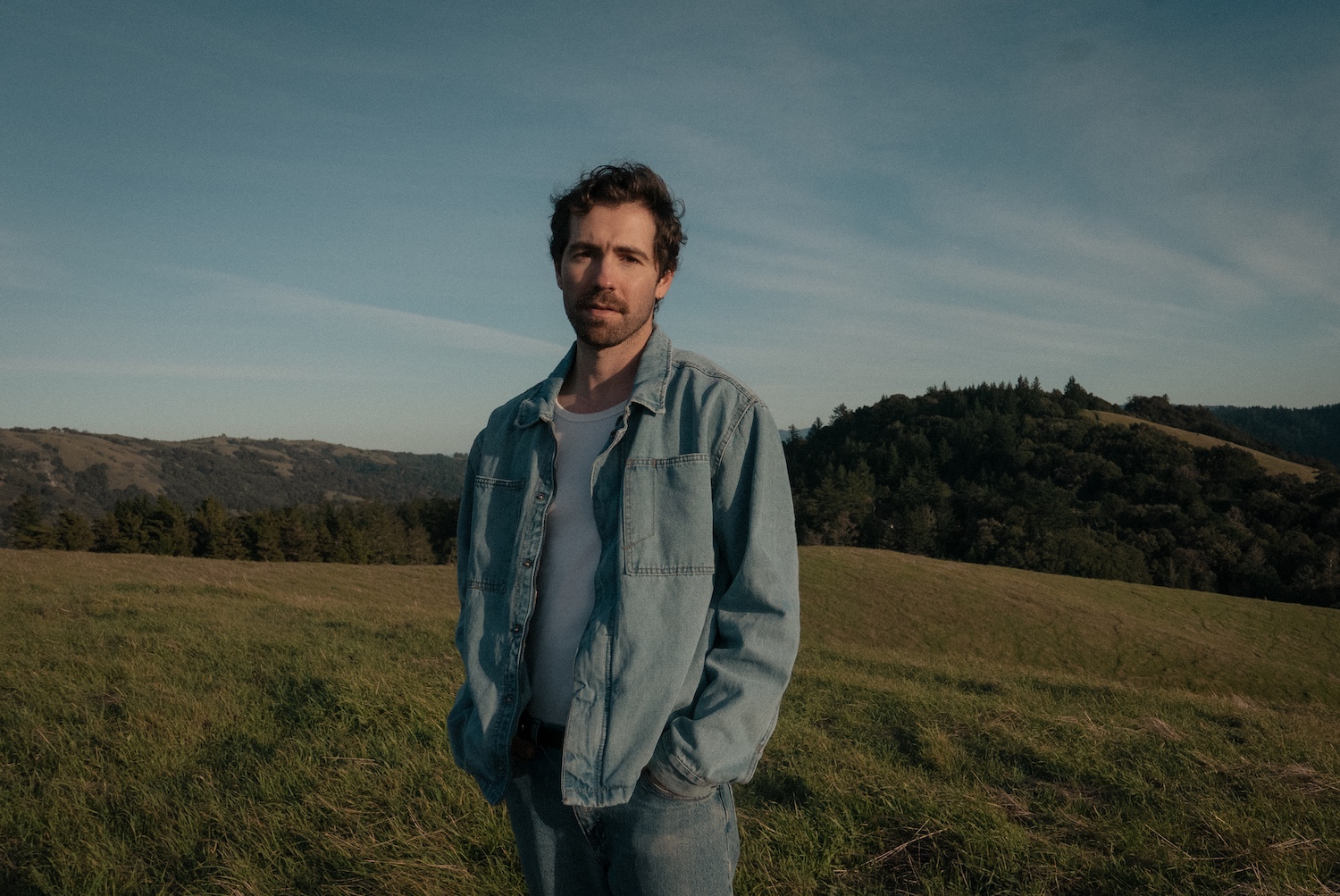 Premiere: Emory Duncan Follows the Warm Light of Love Toward Home on “Halifax,” a Smoldering Folk Reverie - Atwood Magazine