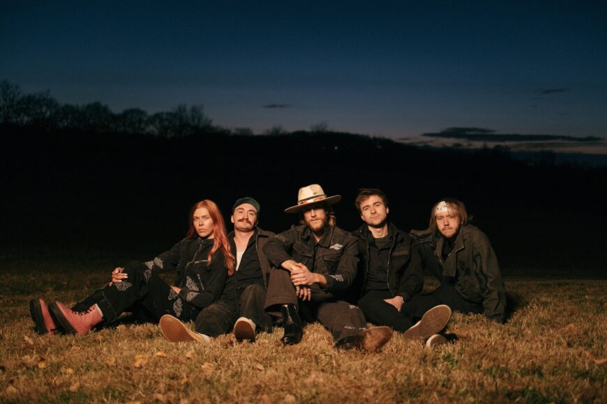 Happy Landing © Orchee Sorker