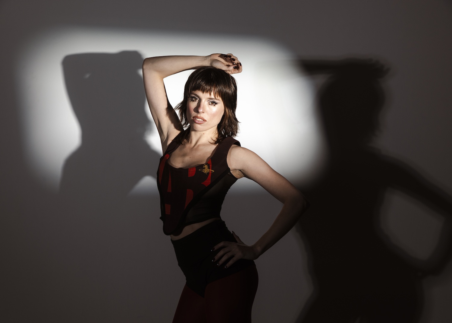 Mia Nicolai "Nothing Compares to This Feeling" © Joelle Grace