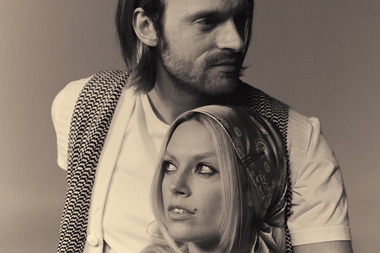 Living ‘The Dream’ with The Favors: Ashe on Forming a Band with FINNEAS and Rediscovering the Joy of Making Music - Atwood Magazine