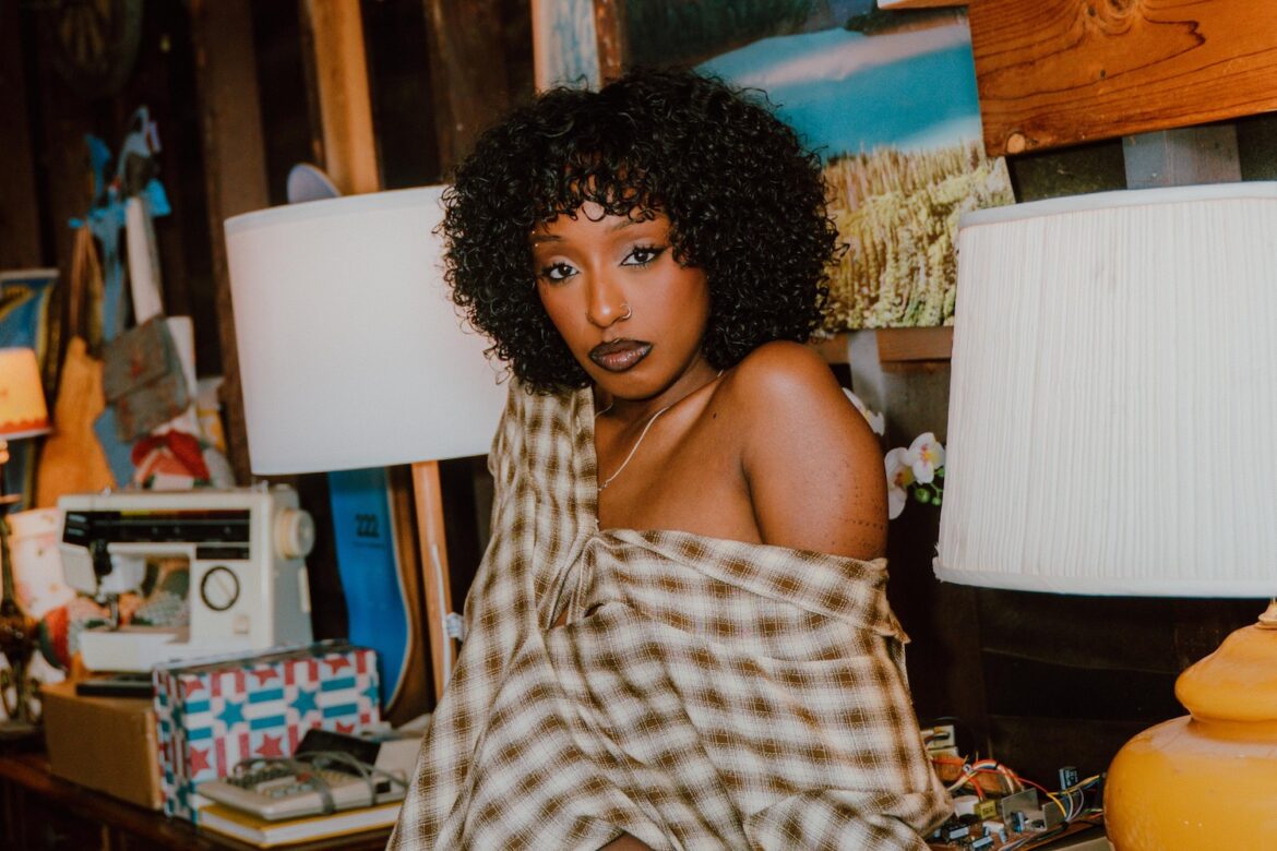 Alemeda © Marika Rose Gold