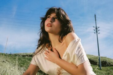 Andrea Bejar "Delicately" © Summer Schantz