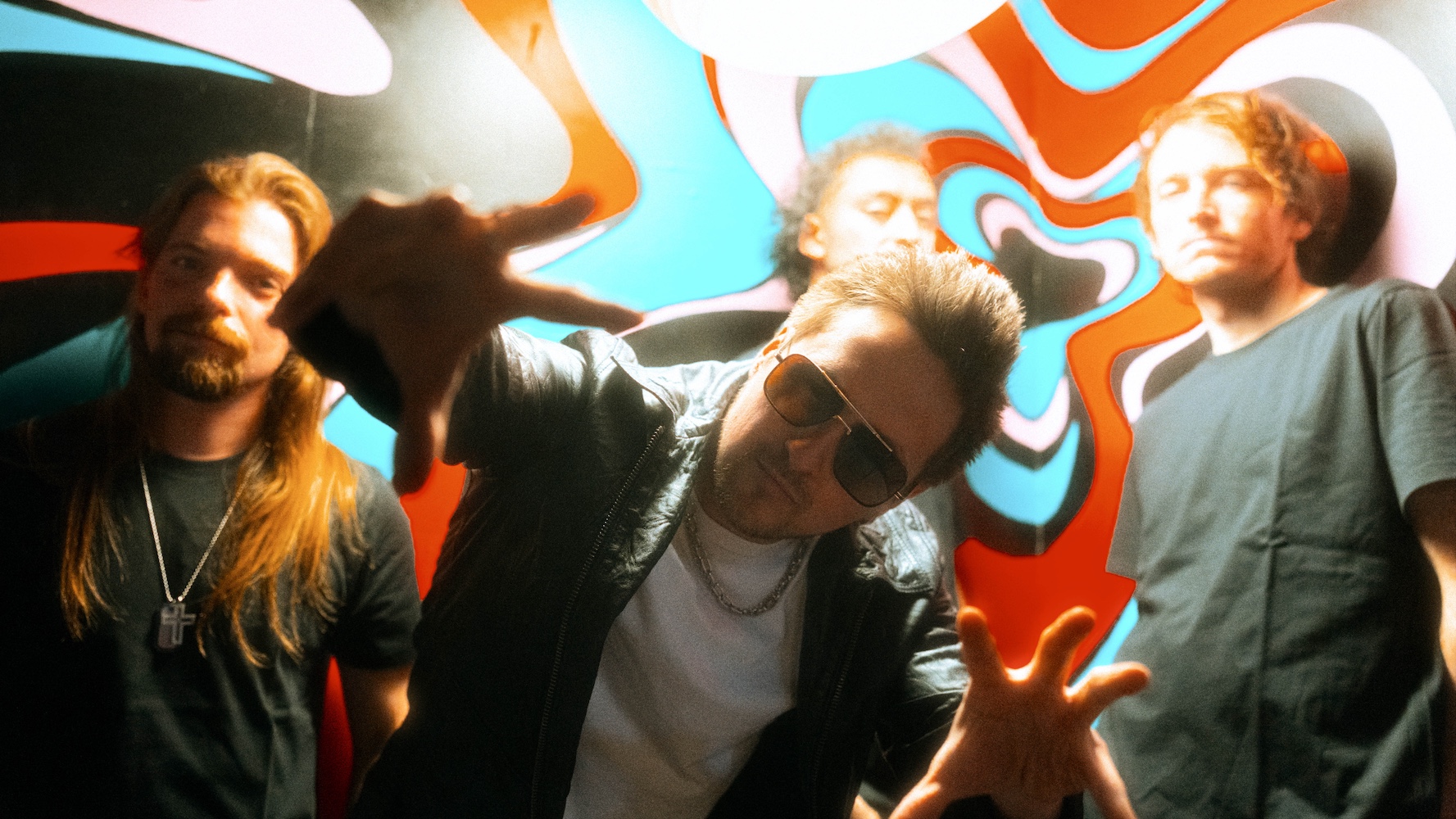 Noshows "FOMO" © Zach Munowitz