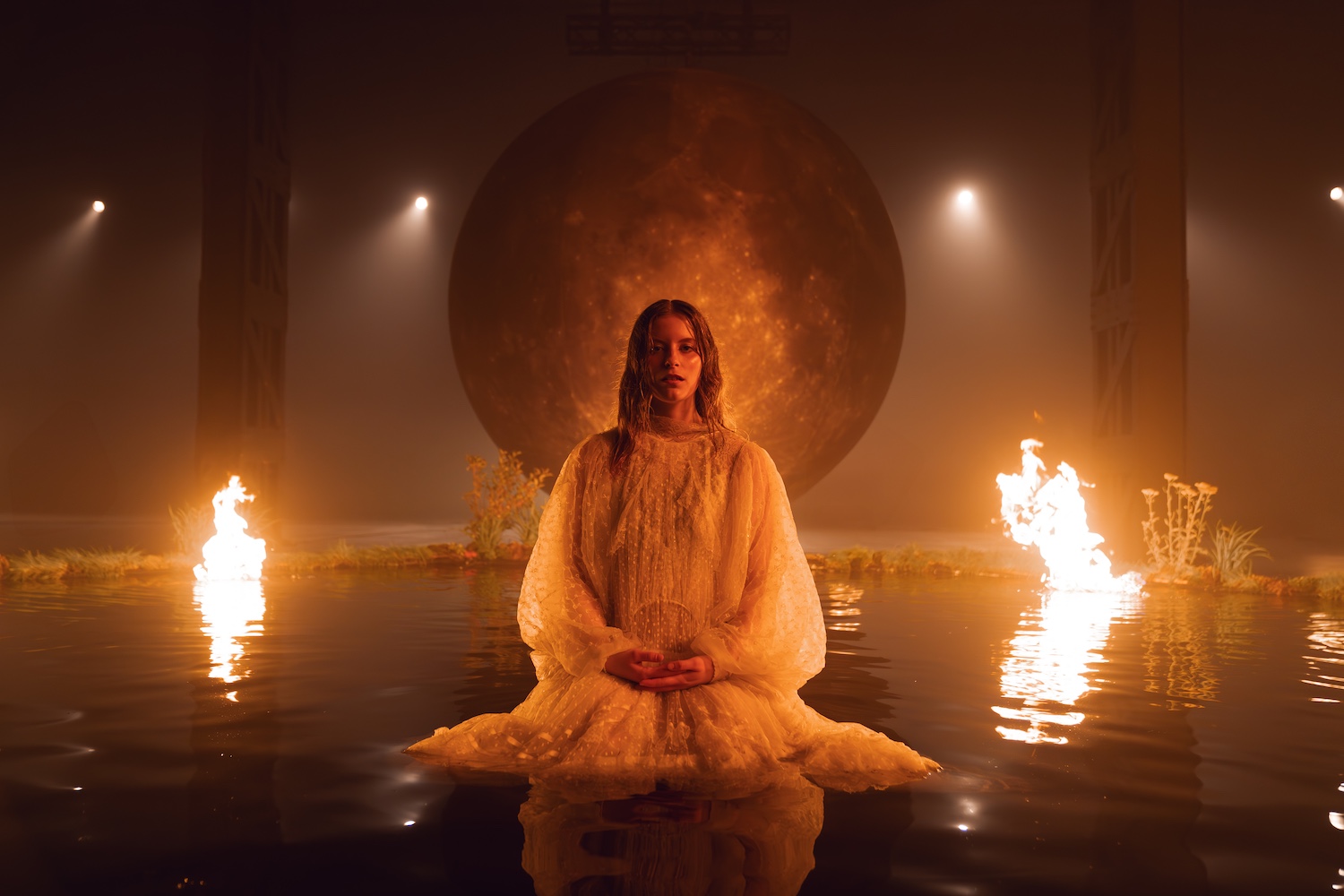 Paris Paloma "Miyazaki" © Phoebe Fox