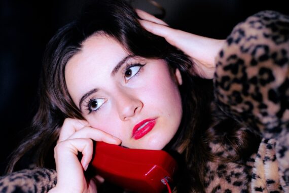 Ana Grosh "Call Me Back" © Mia Humphrey