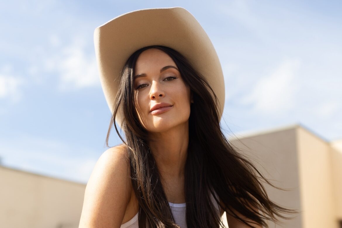 Kacey Musgraves 'Middle of Nowhere' © Kelly Christine Sutton