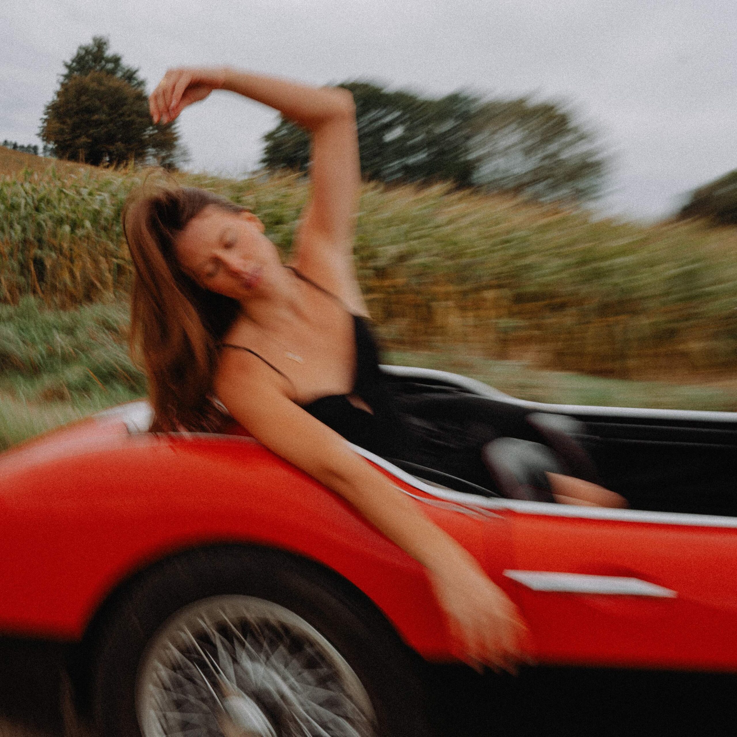 Marigo Bay ‘Racecars & Rockstars’ © Fien Vonk