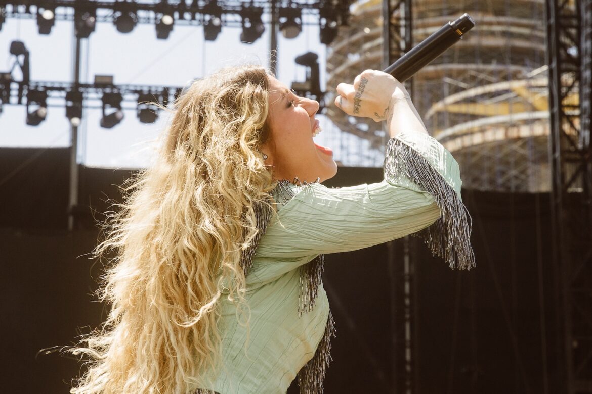 Slayyyter at Governors Ball Music Festival 2026 © Paigge Warton