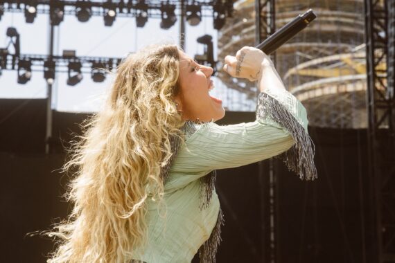 Slayyyter at Governors Ball Music Festival 2026 © Paigge Warton