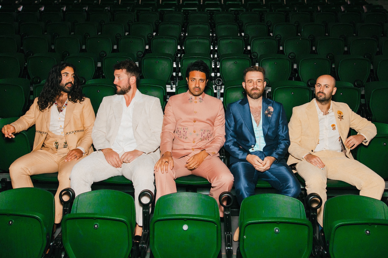 Young the Giant © Lupe Bustos