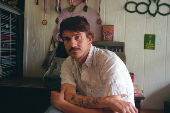 Medium Build's Nick Carpenter © Beth Garrabrant