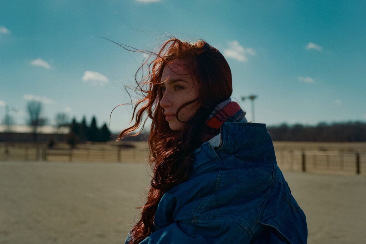 Anna Graves is ‘America’s Greatest Burnout’ © Josefine Cardoni