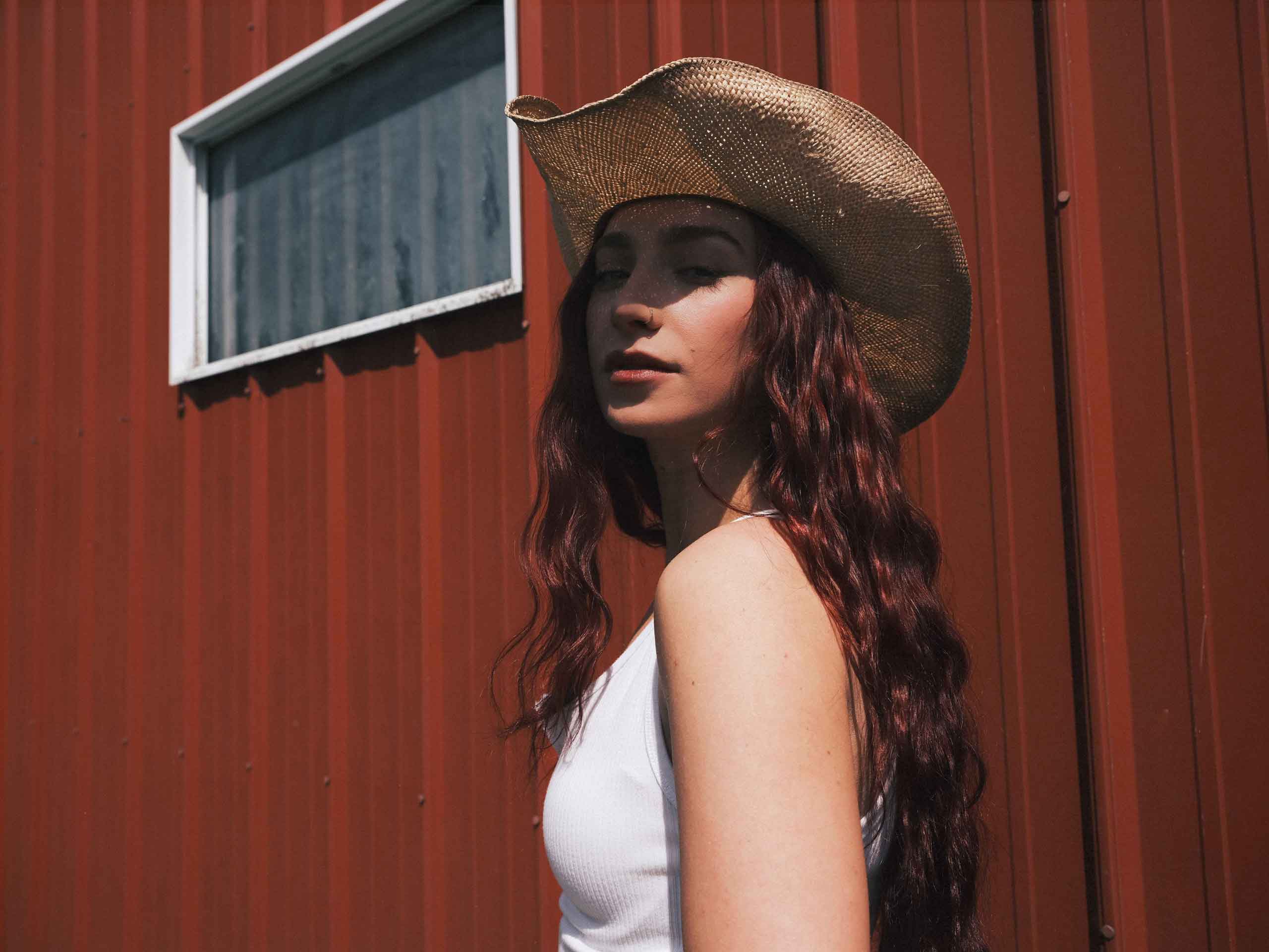 Anna Graves © Megan May Erwin