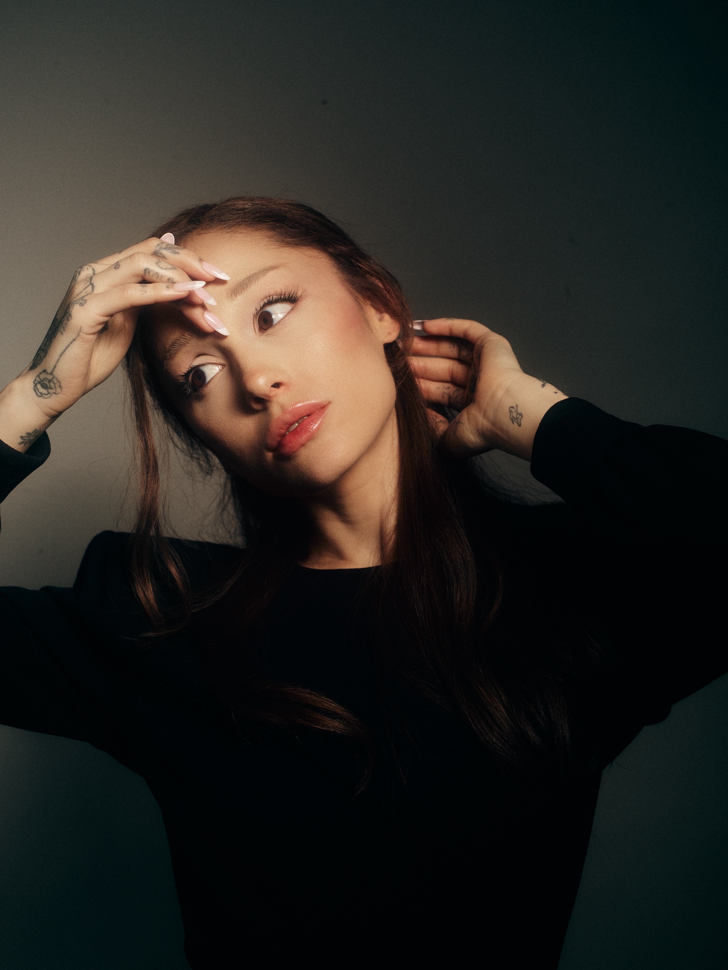 Ariana Grande "petal" © Katia Temkin